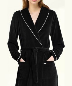 Vamp Χειμωνιάτικη Γυναικεία Μακριά Ρόμπα Με Ζώνη Βελούδο Κωδ. 23164